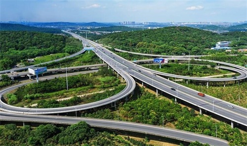 宁强钢筋套筒应用于高速公路